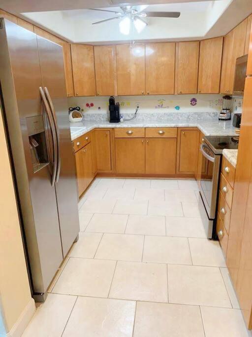 Enjoy Sunsets At Fully Equipped 2br On Hébergement de vacances *
