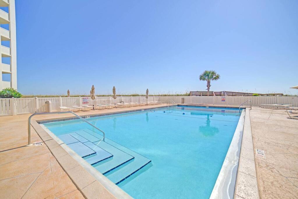 Enjoy Sunsets At Fully Equipped 2br On * Gulf Breeze
